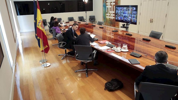ep el ministro del interior fernando grande marlaska 1d el ministro de sanidad salvador illa 2d y la