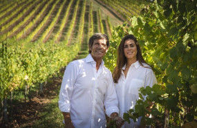 ep el presidente de las bodegas javier moro y la directora general patricia sanchez moro en uno de