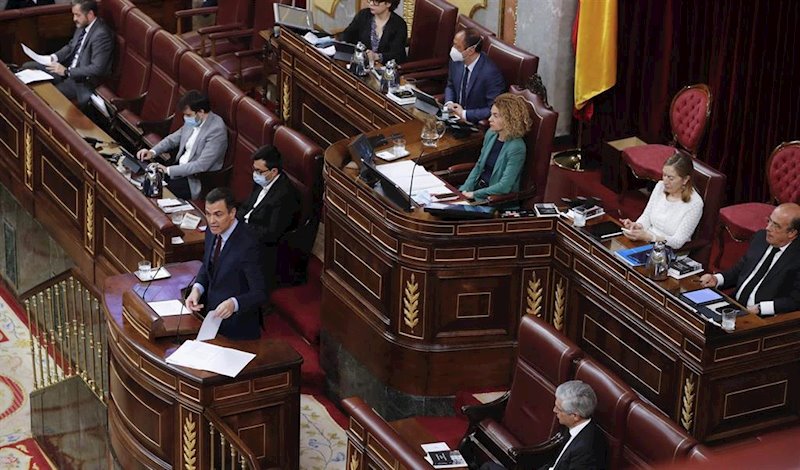 https://img5.s3wfg.com/web/img/images_uploaded/1/3/ep_el_presidente_del_gobierno_pedro_sanchez_haciendo_una_intervencion_en_el_pleno_del_congreso_de.jpg