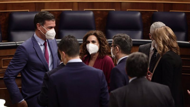 ep i d el presidente del gobierno pedro sanchez la ministra de hacienda maria jesus montero