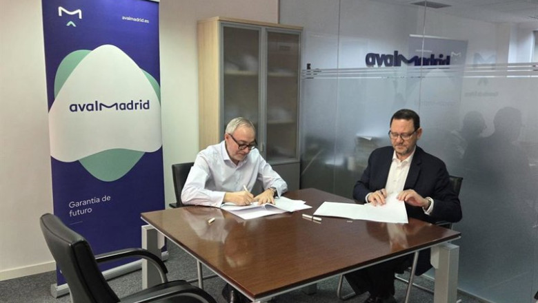 ep imagen de la firma del acuerdo entre avalmadrid y zyntra capital ep imagen de la firma del acuerdo entre avalmadrid y zyntra capital