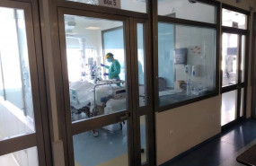 ep imagen de la uci del hospital infanta elena de huelva durante la pandemia del coronavirus