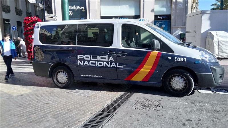 ep imagen de recurso de un coche de policia nacional
