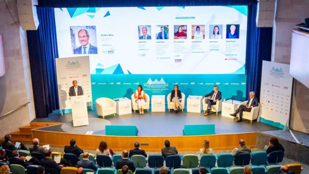ep inauguracion del 35 encuentro de economia digital y telecomunicaciones de ametic