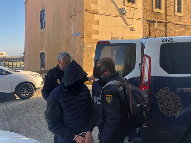 ep llegada del acusado por agresion sexual y robo con violencia a la audiencia provincial de cadiz