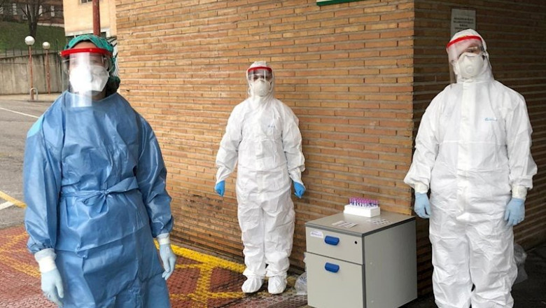 Los trabajadores que analizan las muestras de Covid-19 en la Universidad Complutense se someten al test | UCM ep los trabajadores que analizan las muestras de covid-19 en la universidad complutense se someten