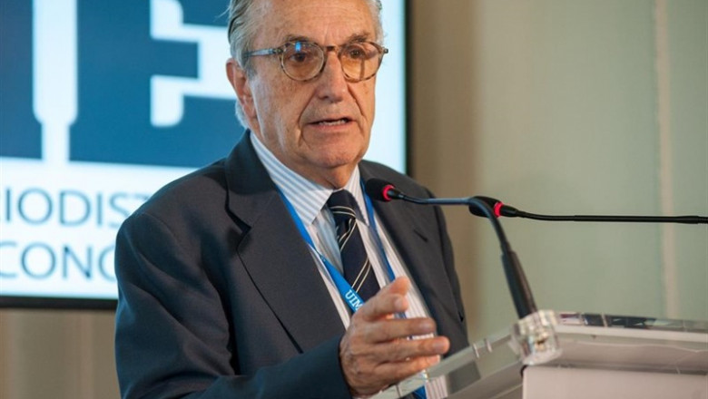 El presidente de la CNMC, José María Marín Quemada, en el curso de la APIE | UIMP - Archivo ep presidentela cnmc jose maria marin quemada encursola apie 20190514161002