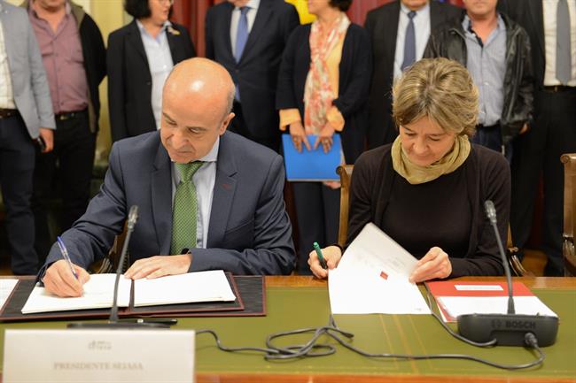 Tejerina firma cuatro convenios de modernización de regadíos | MAPAMA ep tejerina firma cuatro conveniosmodernizacionregadios