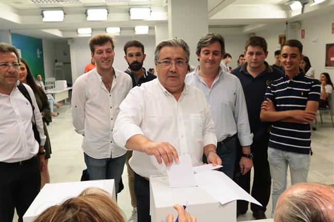 Zoido deposita su voto | EUROPA PRESS ep zoido depositavoto