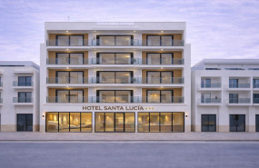 fachada hotel santa luca 