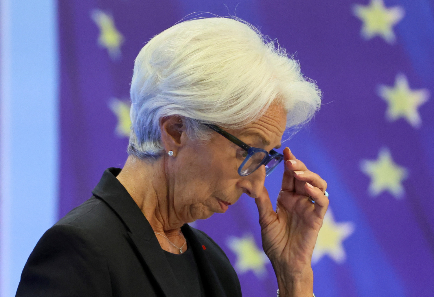 christine lagarde presidente de la banque centrale europeenne lors d une conference a francfort 