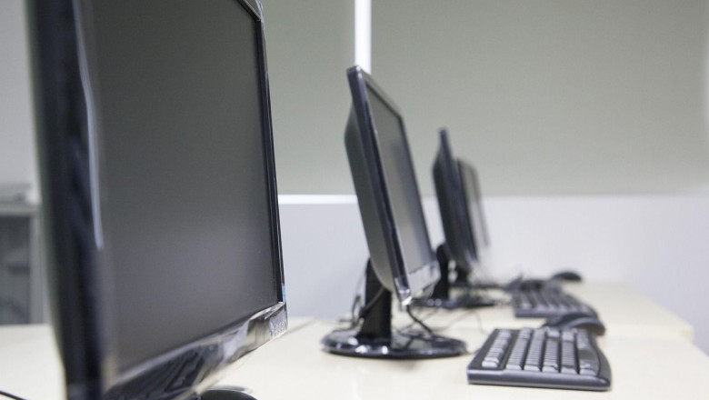 classroom 2386288 1280