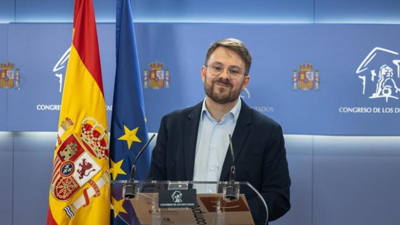 ep archivo   el diputado de sumar alberto ibanez durante una rueda de prensa en el congreso de los 20260113111404