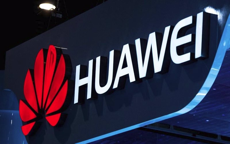 ¿Golpe al iPhone 16? Las preventas del Mate XT de Huawei rozan los 3 millones