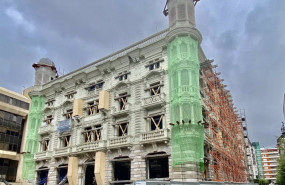 ep archivo   obras de reforma del edificio bancario de hernan cortes
