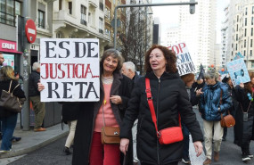 ep archivo   varias personas durante una manifestacion de abogados y procuradores mutualistas