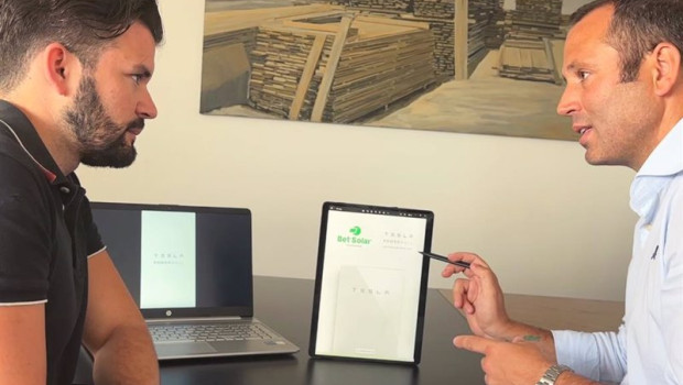 ep bet solar sera el distribuidor en espana de las baterias de uso residencial powerwall de tesla