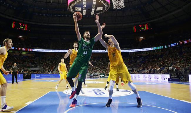 ep dejan muslivictor claver unicaja - fc barcelona lassa