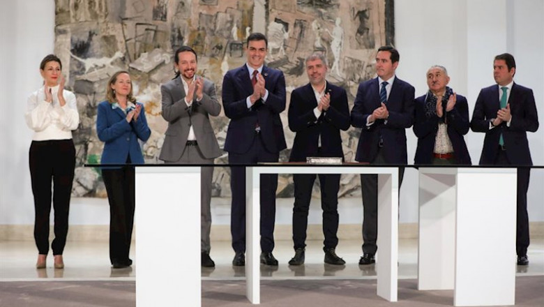 El Gobierno y agentes sociales | Jesús Hellín - Europa Press - Archivo ep el gobierno y agentes sociales