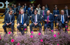 ep el presidente del parlament catalan josep rull el ministro de industria y turismo jordi hereu el