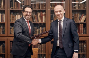 ep el rector de la ub joan gurdia y el consejero delegado de inditex oscar garcia maceiras ep el rector de la ub joan gurdia y el consejero delegado de inditex oscar garcia maceiras