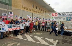 ep el sector pesquero protesta por el plan de gestion de demersales de la ue frente a la lonja de