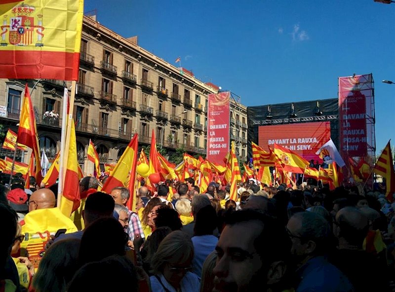 ep manifestacion de scc en barcelona por la unidad de espana el 8 de octubre de 2017