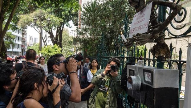 ep protestalos periodistas mexicanos asesinados