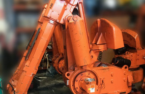 1587110984 irb6400 shelf 0