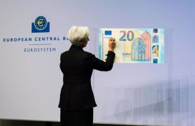 ep archivo   christine lagarde en la ceremonia de firma de billetes de euro