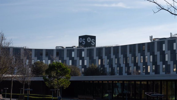ep archivo   edificio del banco sabadell en sant cugat del valles barcelona catalunya espana