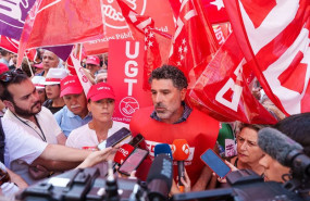 ep archivo   el coordinador del area publica de ccoo lucho palazzo en una concentracion de ccoo y