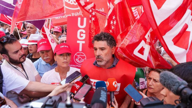 ep archivo   el coordinador del area publica de ccoo lucho palazzo en una concentracion de ccoo y