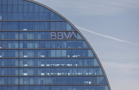 ep archivo   fachada del banco del bbva en la ciudad del bbva