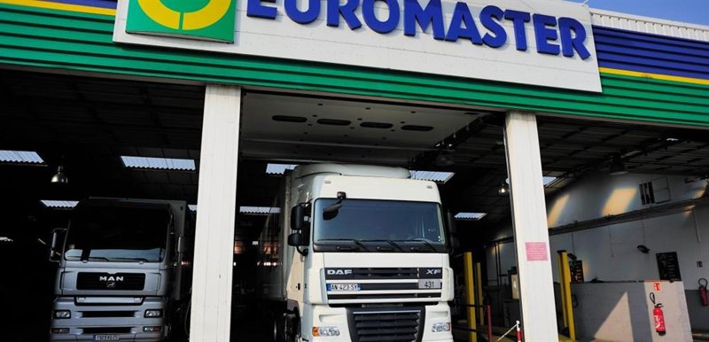 Archivo - La facturación de los talleres de camión y autobús crece un 3,7% en los últimos doce meses | EUROMASTER - Archivo ep archivo la facturacion de los talleres de camion y autobus crece un 37 en los ultimos doce