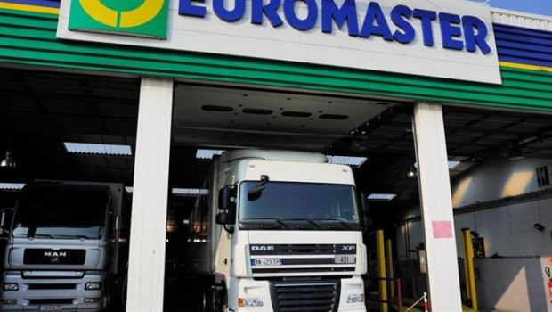ep archivo   la facturacion de los talleres de camion y autobus crece un 37 en los ultimos doce
