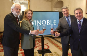 ep archivo   la presidenta de la diputacion de cadiz almudena martinez los concejales del