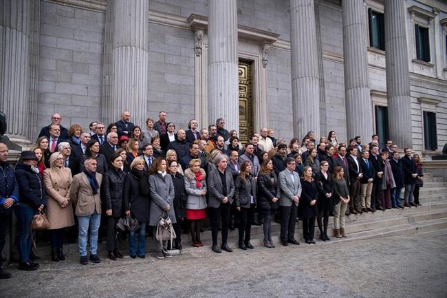 El Congreso guarda un minuto de silencio por el atentado de Londres | EN MAREA ep congreso guardaminutosilencioatentadolondres