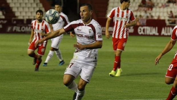 ep el albacete vence en casa a un girona en fuera de juego