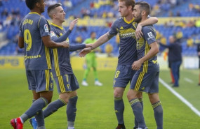 ep el cadiz vence a las palmas en el estadio de gran canaria