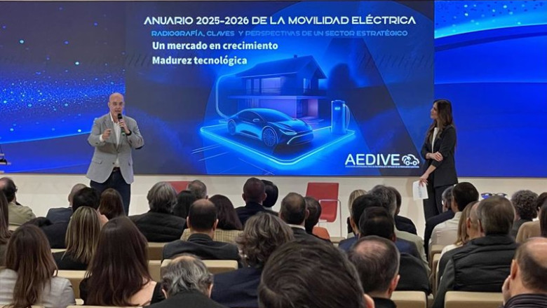ep el director general de aedive arturo perez de lucia durante la presentacion del anuario