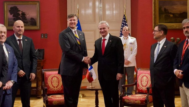 ep el presidente de chile jose antonio kast y el vicesecretario de estado de eeuu christopher landau