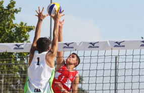 ep imagen de un partido de voley playa