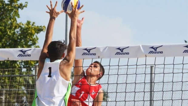 ep imagen de un partido de voley playa