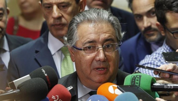 ep juan ignacio zoido atiendelos mediosdecomparececongreso