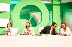 ep la ministra de industria comercio y turismo en funciones reyes maroto en la clausura del curso de