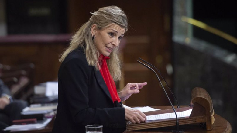 La ministra de Trabajo y Economía Social, Yolanda Díaz, interviene en una sesión plenaria en el Congreso | EUROPA PRESS/A.Ortega.POOL - Europa Press ep la ministra de trabajo y economia social yolanda diaz interviene en una sesion plenaria en el