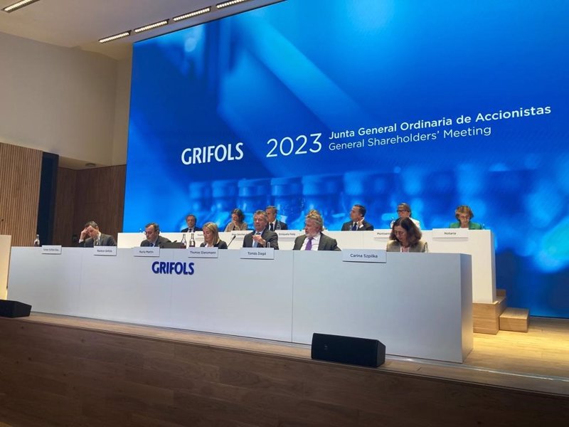 Grifols celebra la mejora de Barclays, que le da un potencial superior al 20%