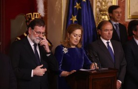 ep mariano rajoy escuchandoana pastordia d ela constitucion