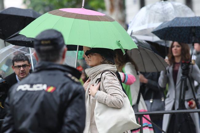 Rosalía Iglesias llega a la Audiencia para saber si debe ingresar en prisión | EUROPA PRESS - Archivo ep rosalia iglesias llegala audienciasaberdebe ingresarprision